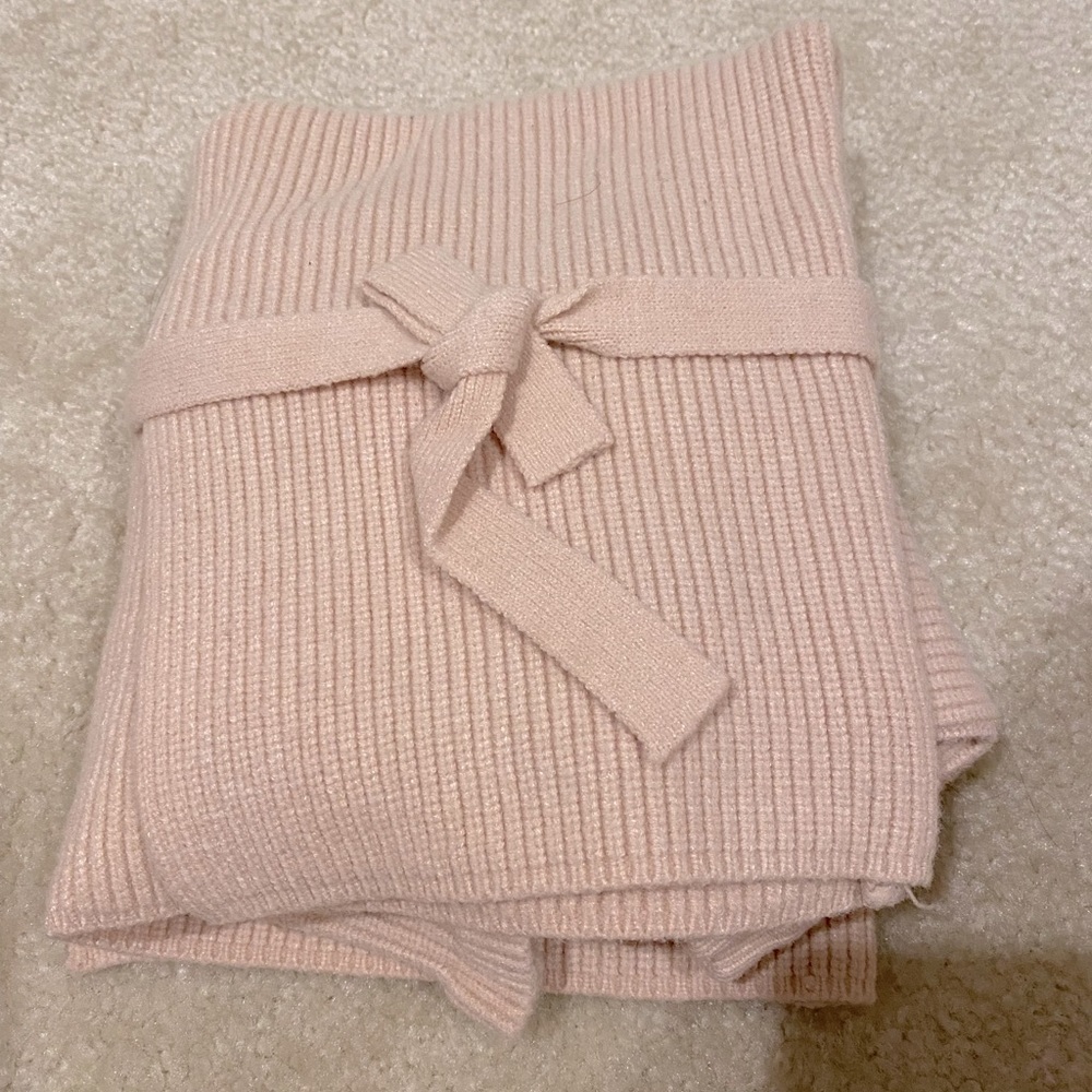 Beige Sweater Small